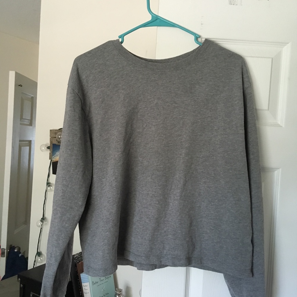 Forever 21 Grey Long Sleeve Tshirt